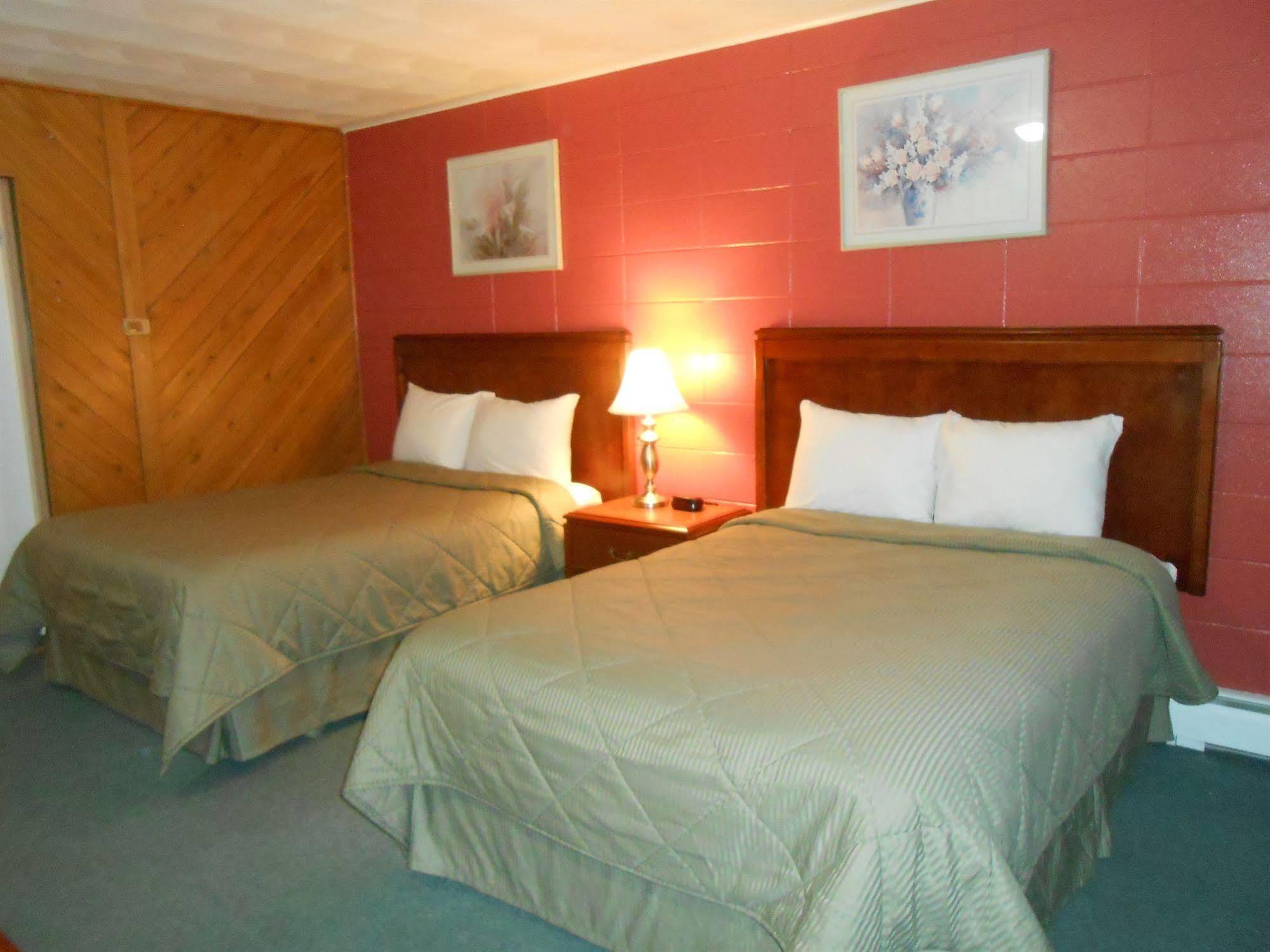 Aquarius Motel Perth Esterno foto